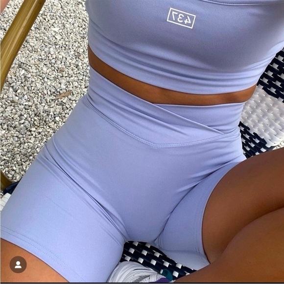 437 Four Three Seven The V Shorts XXL Violet - Picture 1 of 10